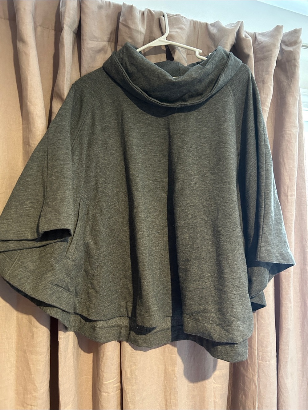 Caslon Cozy Gray Funnel Neck Poncho Sweater with Pockets